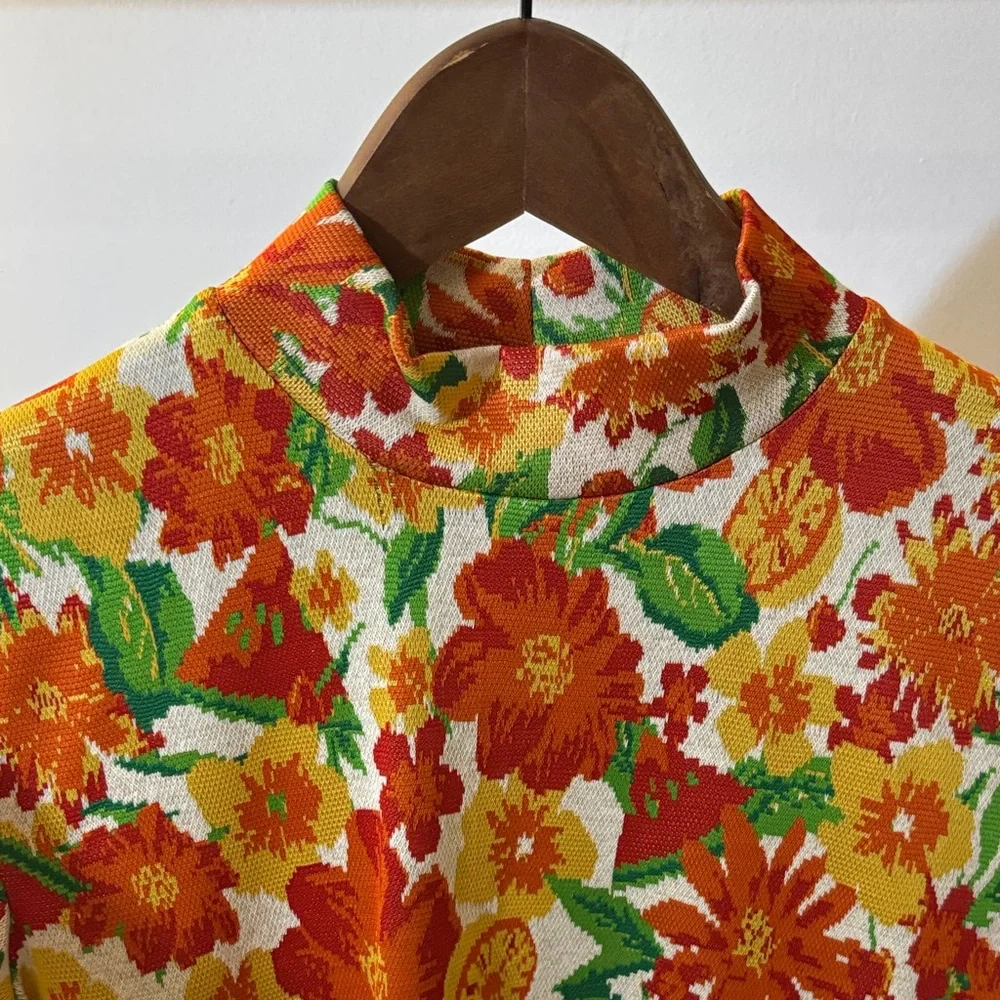 Zara Multicolor Patterned Top - Picture 4 of 6